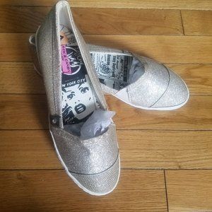 Rock & Candy by Zigi Flats